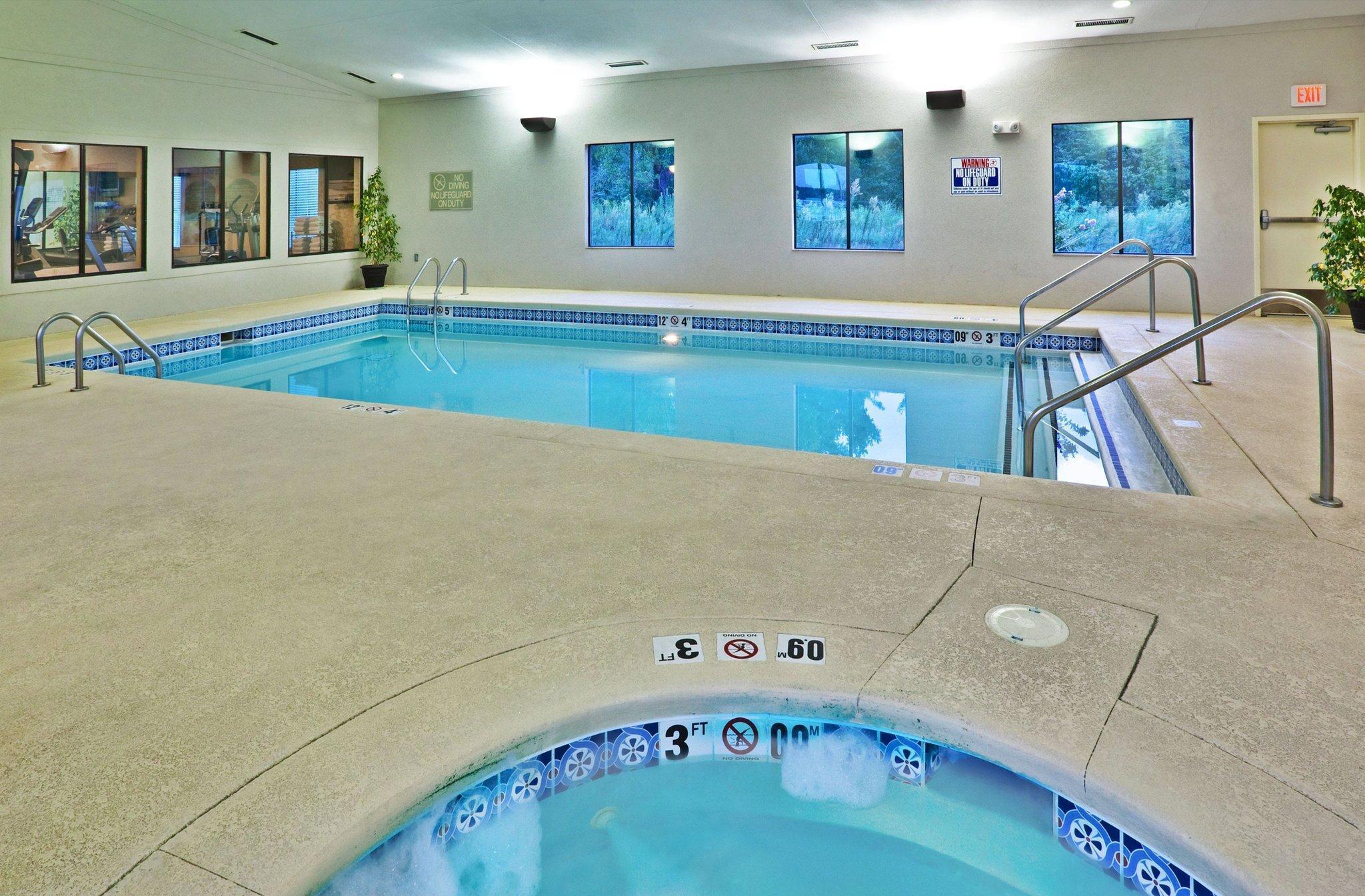 Holiday Inn Express Hotel & Suites Muskogee By Ihg Dış mekan fotoğraf